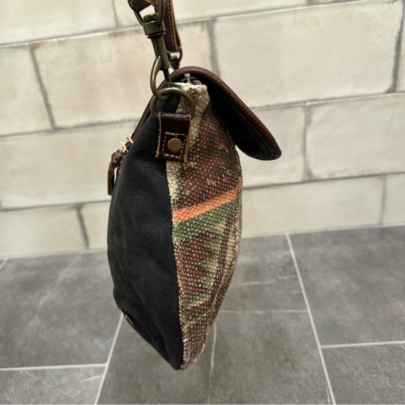Myra bag crossbody tan gray leather boho woven western southwest canvas - Picture 3 of 10